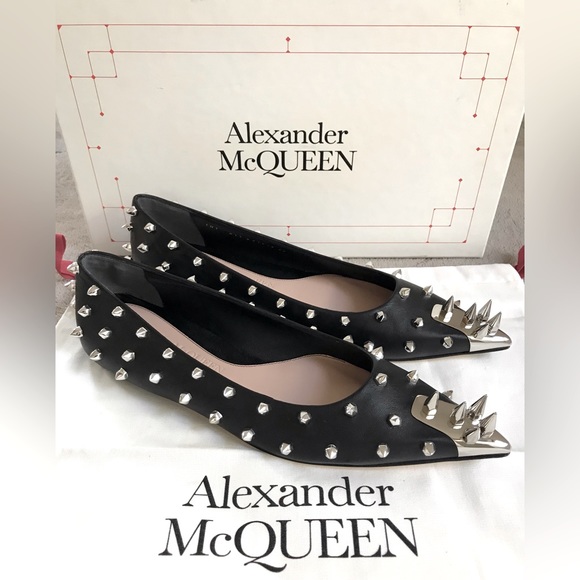 Alexander McQueen Punk Spike Studded Pointed Toe Flats - Picture 5 of 13